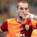Ternyata Galatasaray Belum Menggaji Sneijder