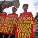 DPR Tandingan Manuver Pengalihan Isu Kenaikan BBM