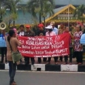 Demo Petani Sambut Kedatangn Jokowi di Medan