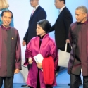 Diapit Obama dan Jinping, Jokowi: Itu Simbol<i>!</i>