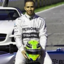 Gelar Hamilton Bikin Bos Mercedes Parno