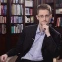 Edward Snowden Diganjar Penghargaan di Moscow