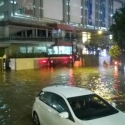 Jakarta Diguyur Hujan, Banjir Menggenang Hingga 80 Cm