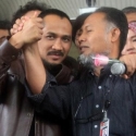 Penyidikan Bambang-Samad Tetap Berjalan, Jaksa Agung Menunggu Lengkap