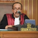 Hakim Sarpin Somasi Para Pengkritiknya