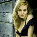 Emma Watson, Tantang Hacker Penyebar Foto Bugil