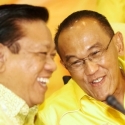 Agung Laksono Tak Masalah Dipolisikan ARB