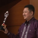 Prof. David Perdanakusuma Terima Science Achievement Award