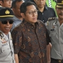 Akbar Tanjung dan Mahfud MD Jenguk Anas Urbaningrum