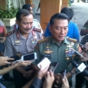 Panglima TNI dan Wapolri Minta Maaf Pengguna Jalan Terganggu