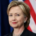 Resmi, Hillary Clinton Nyapres Lagi