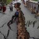 Korban Gempa Nepal Mulai Sekolah Kembali
