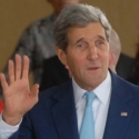 Patah Kaki Belum Pulih, John Kerry Pulang ke AS Hari Ini