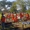 Jelang Lebaran Pemprov DKI Bersihkan 5 Pemakaman