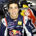 Ricciardo Masih Setia Membela Red Bull