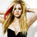 Avril Lavigne, Nangis Saat Cerita Sakit Digigit Kutu