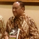 Marciano Norman Luncurkan Buku Tentang BIN