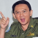 Ahok, Gusur Juga Dong Rumah Lo<i>!</i>