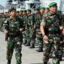 2 KRI Berangkatkan 950 Prajurit ke Perbatasan RI-PNG