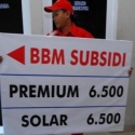 Turunkan Harga Premium Bukti Pemerintah Tak Paham Masalah