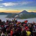 Larangan Dekati Kawah Bromo Sudah Terpasang