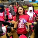 Tuntut Fasilitas Untuk Perempuan dan Anak, PSI Gelar Aksi Dorong <i>Baby Stroller</i>