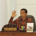 Jokowi Tunda Kenaikan Tarif Dasar Listrik