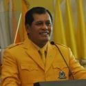 Aburizal Tunjuk Nurdin Halid Jadi Plt Ketua Golkar Sumut