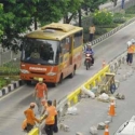 Dipasangi Separator 60 Cm, Busway Masih Saja Diserobot