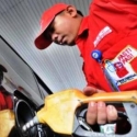 Pertahankan Harga BBM, Pemerintah Tidak Peka