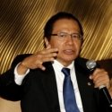 <i>Rizal Ramli Dan Target Serba 20 Dari Pariwisata</i>