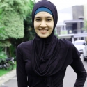 Dhini Aminarti, Berhijab, Teringat Almarhum Ayah