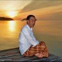 Jokowi: Fajar Perdana 2016 Di Dermaga Waiwo