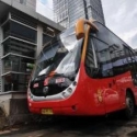 Calon Penumpang TransJakarta Masih Saja Bermandi Keringat