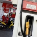 Percuma, Rakyat Kecil Tidak Nikmati Dampak Harga BBM Turun