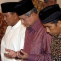 <i>Kecemburuan Di Antara Jokowi - Prabowo - SBY</i>