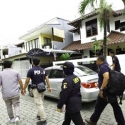 Geledah Rumah Jessica Lagi, Polisi Pungut Tisu Bekas Pakai