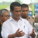 Menteri Amran: Bulog Harus Beli Gabah Petani, Haram Dari Pengusaha