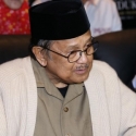 Kondisi BJ Habibie Terus Membaik