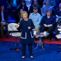 Clinton Dan Sanders Satu Suara Soal Trump