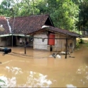Tanggul Jebol, Tiga Kampung Di Tasikmalaya Terendam