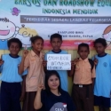 Indonesia Mendidik Beri Bantuan Siswa Korban Banjir di Nabire