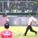 Presiden: Selamat Kepada Arema Cronus<i>!</i>