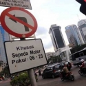 Belum Ada Kantong Parkir, Pemprov Harus Kaji Ulang Larangan Sepeda Motor