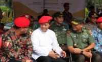 Bersama Waket MPR Dan Pangdam
