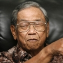 Kedekatan Presiden Gus Dur Dengan TNI AL