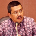 Tengku Erry Harus Prioritaskan Wakil Gubernur Ketimbang Rotasi SKPD