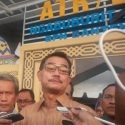 Menteri Ferry Berikan Kemudahan Ke Rakyat Lewat Ngabuburit Service