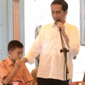 Presiden Jokowi: Gimana Rasanya? Enak?