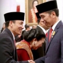 Presiden Jokowi Lebih Baik Mundur Daripada Diberhentikan